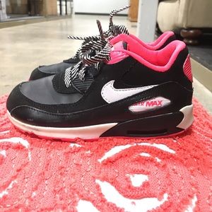 Girls Nike Air Max